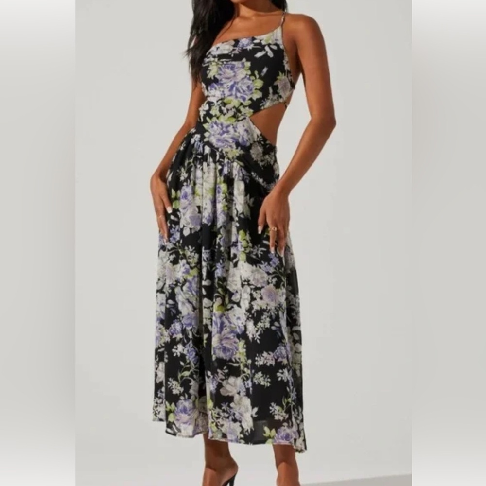 ASTR Floral Cutout Midi Dress
